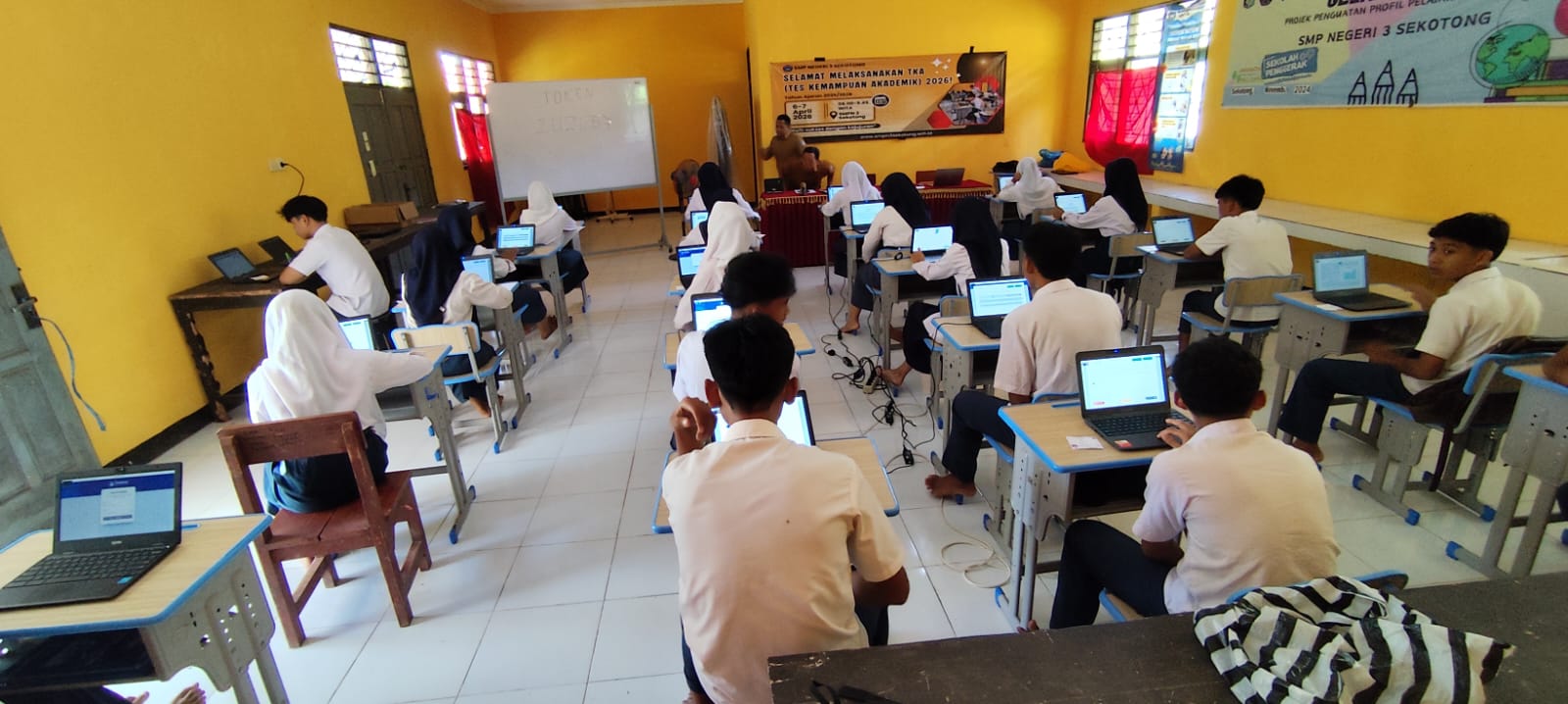 Menakar Potensi, Mengukir Prestasi di SMPN 3 Sekotong